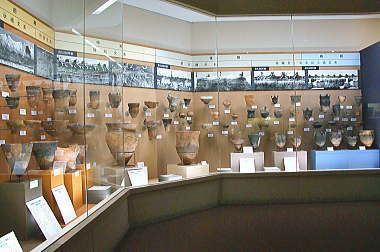 常設展示場内 土器