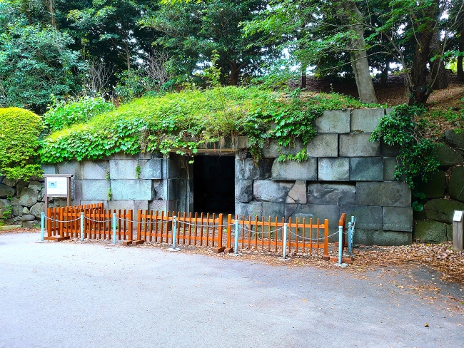 石室