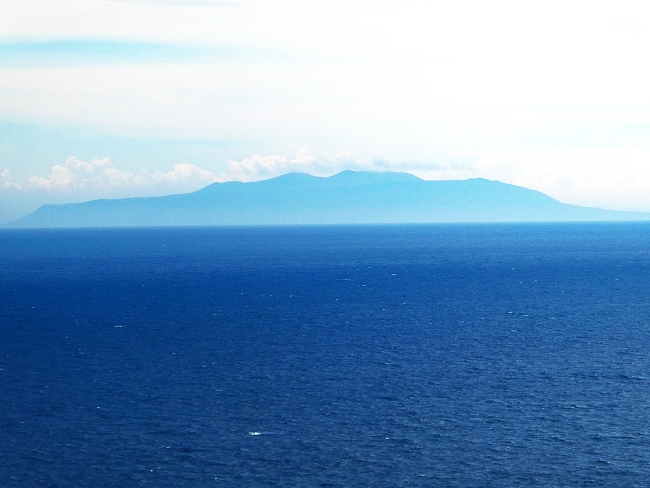 伊豆大島も見えています