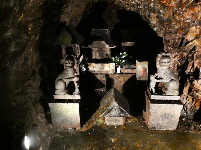 江島神社発祥の場所